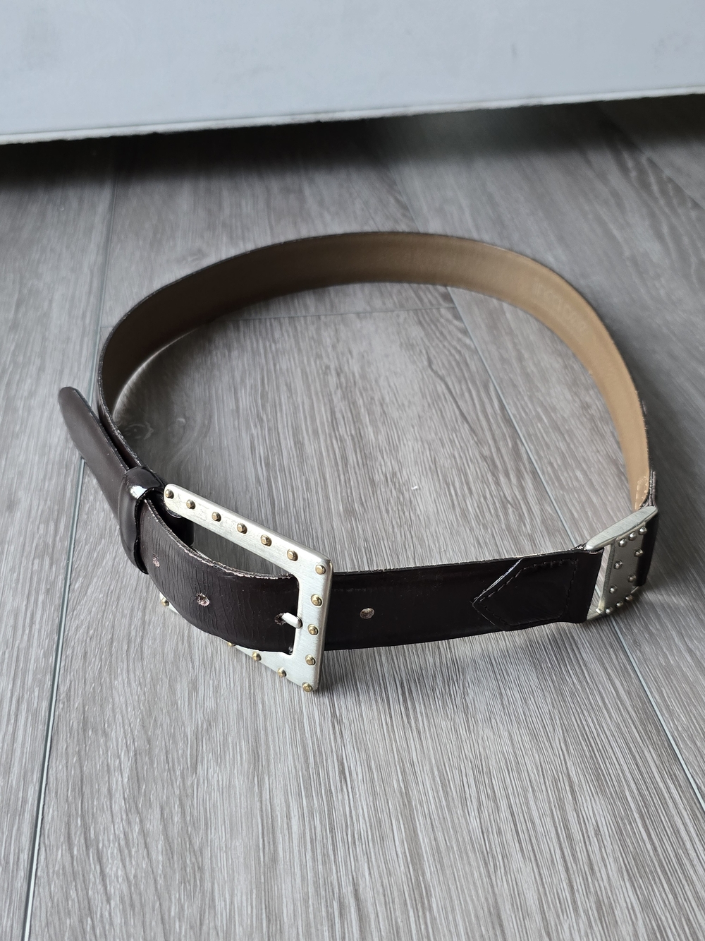 Linea Pelle Dark Brown Glossy Leather Belt Riveted Square Silver Buckle